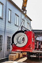 Погрузка гидравлического стыкового сварочного аппарата для пэ труб Gas Fusion Red-800 Погрузка гидравлического стыкового сварочного аппарата для пэ труб Gas Fusion Red-800